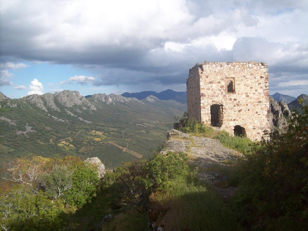 Appartamento El Nido De La Collalba Cabañas del Castillo Esterno foto